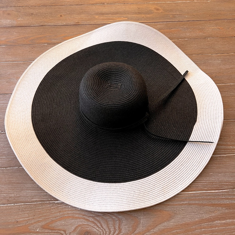 Scala Black and White Wide Brim Hat